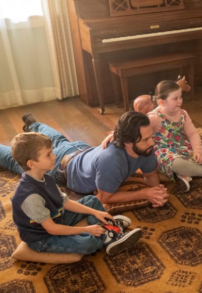 Jack With The Kids - This Is Us Season 6 Episode 10