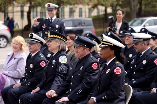 Chicago fire season best sale 9 episode 1 putlocker