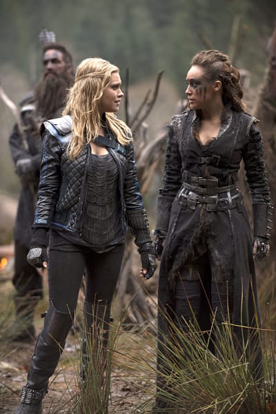 Women in Black - The 100 Season 2 Episode 14