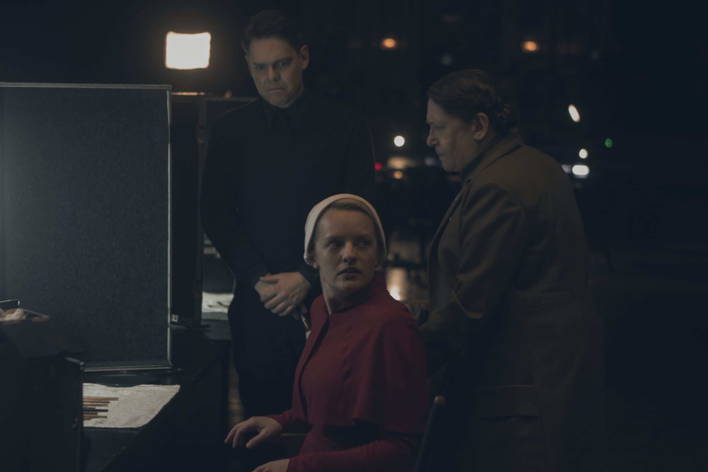 Watch the handmaid's tale season sales 3 episode 4 online free