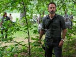 Scouting The Area - The Walking Dead Season 8 Episode 1