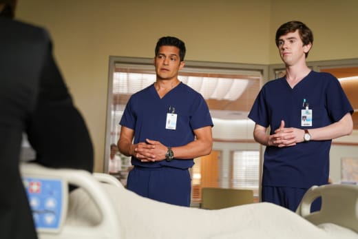 (TALL) A Radical Surgery - The Good Doctor Season 3 Episode 1