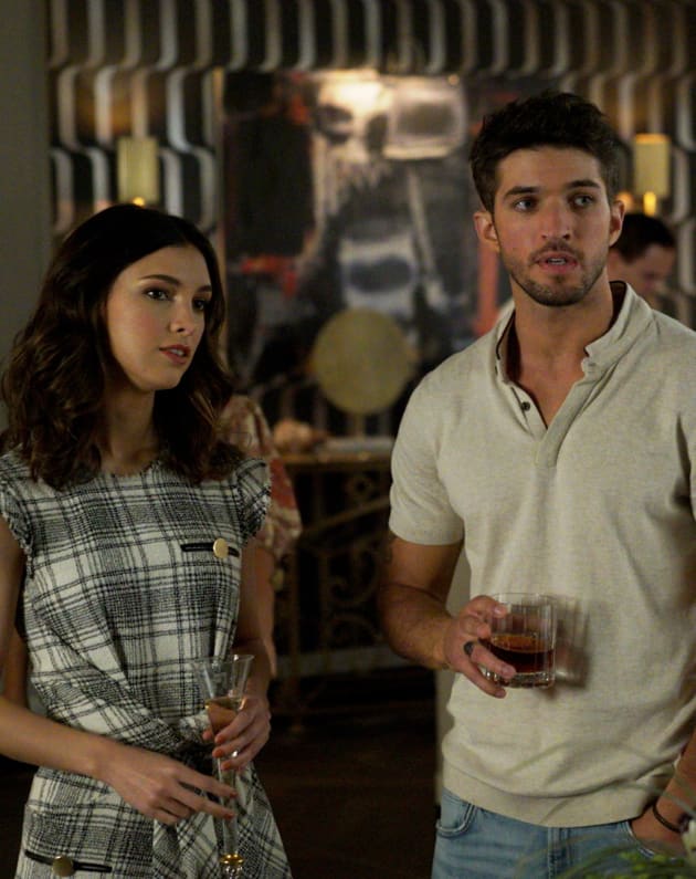 Double Trouble - Grand Hotel Season 1 Episode 5 - TV Fanatic