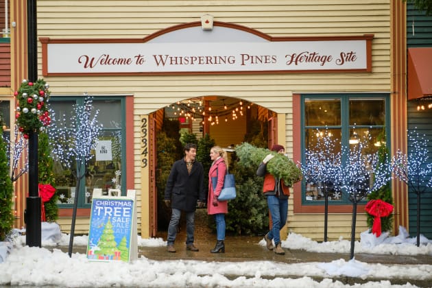 Holiday Date's Whispering Pines