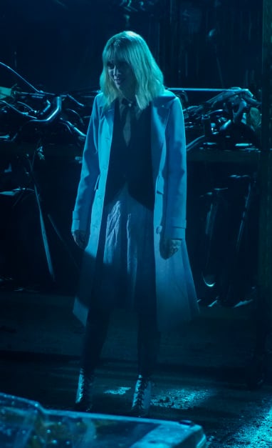 Alice Alone - Batwoman Season 1 Episode 11
