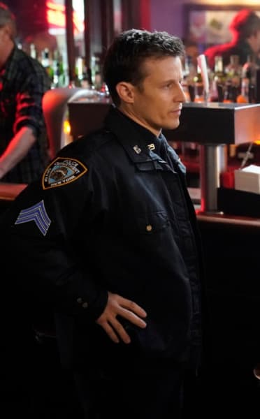 Busting a Gangster - Blue Bloods Season 10 Episode 17