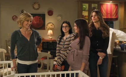 Watch Modern Family Online: Season 10 Episode 17