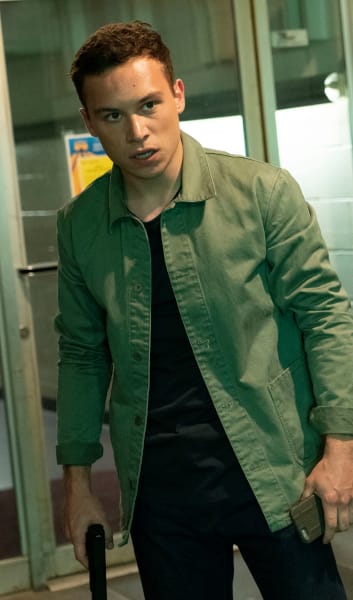 Pope is Weird - Animal Kingdom Season 4 Episode 5