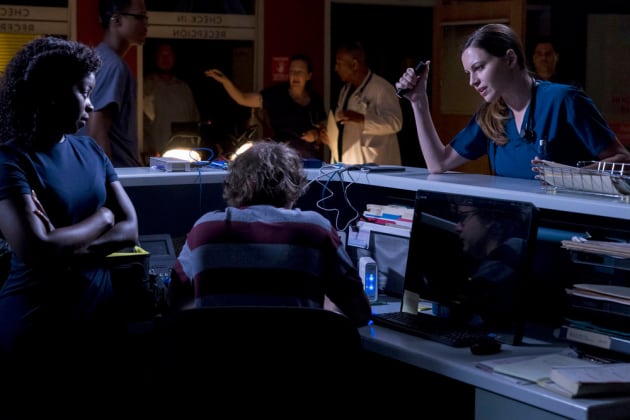 Power's Out - The Night Shift Season 4 Episode 8