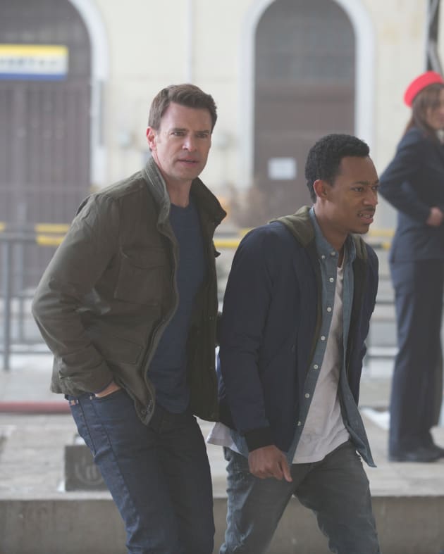 Whiskey cavalier season 1 episode 1 sale