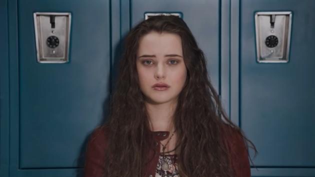 Hannah by her locker - 13 Reasons Why - TV Fanatic