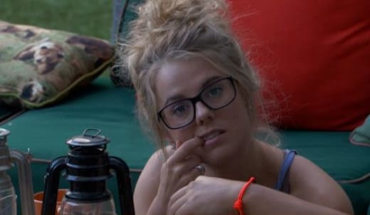 BB18 Nicole