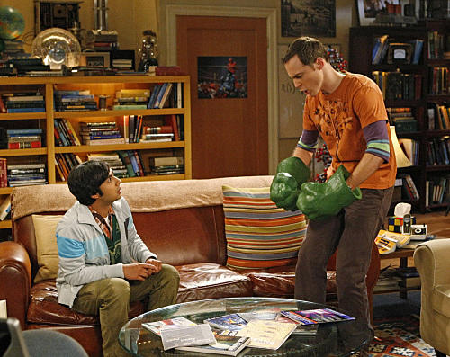 Sheldon and His Hulk Hands