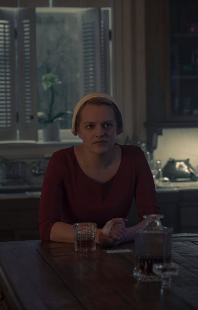 An Opportunity For June - The Handmaid's Tale Season 3 Episode 10