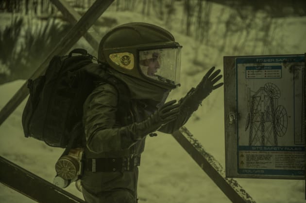 What S Going On The 100 Season 4 Episode 13 Tv Fanatic