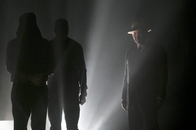 Red hiding in the dark - The Blacklist Season 4 Episode 4