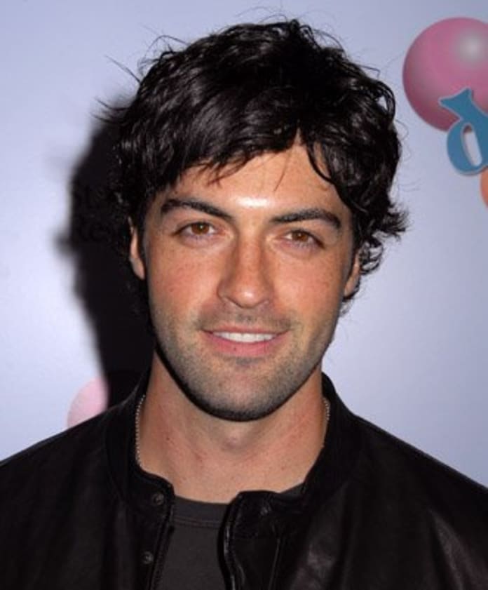 Reid Scott To Recur On The Big C Tv Fanatic