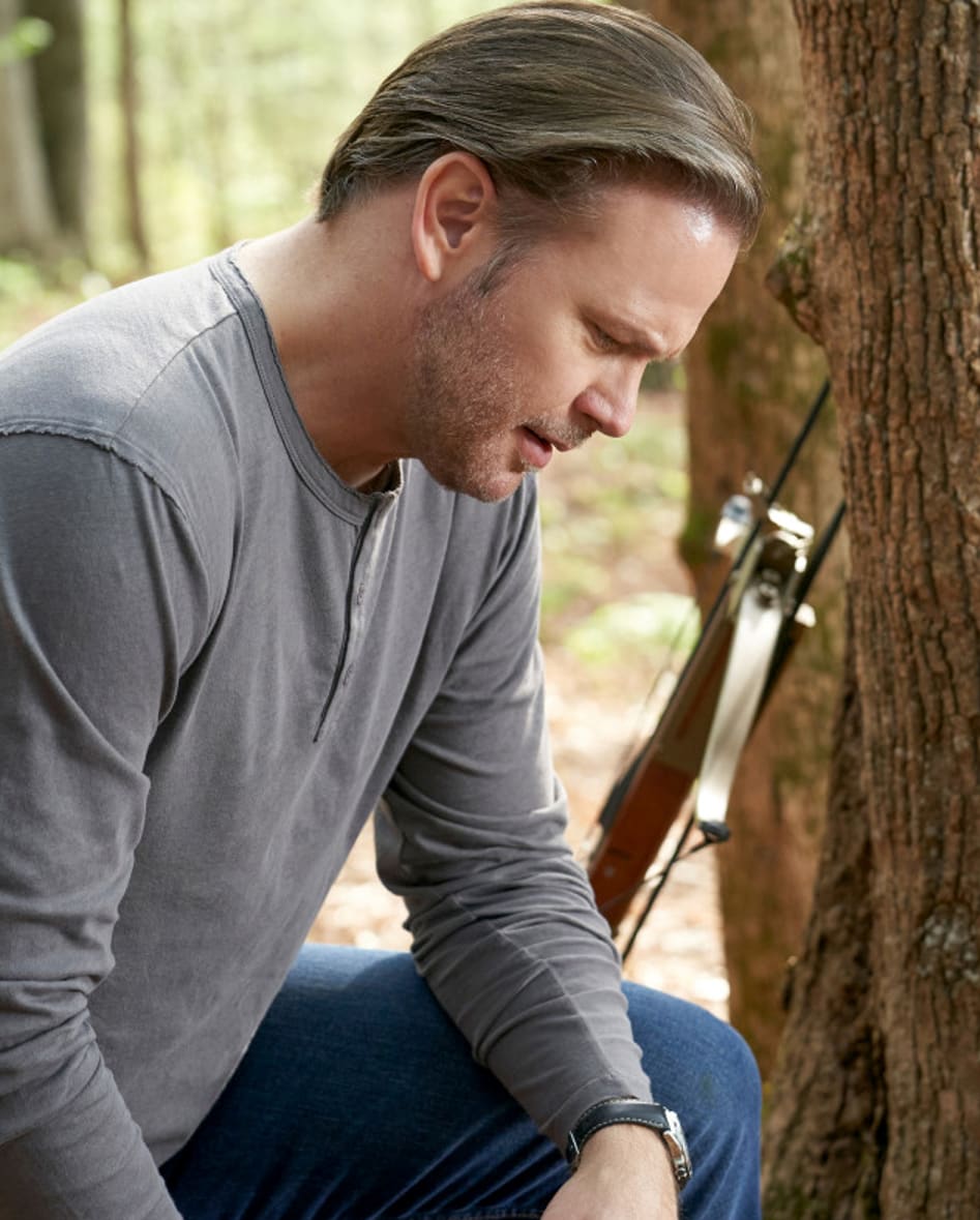 Legacies Saison 4 Episode 19 Alaric at a Grave? - Legacies Season 4 Episode 19 - TV Fanatic