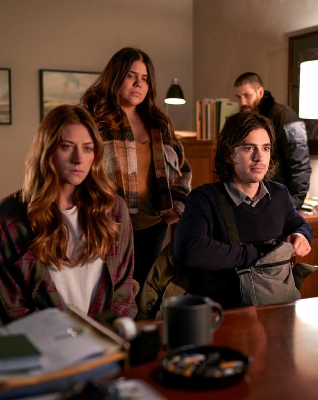 In the dark season 1 episode 1 on sale