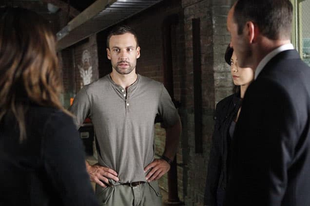Lance hunter meets with coulson on on agents of shield season 2