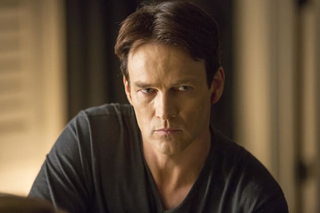 Bill Compton, Close Up