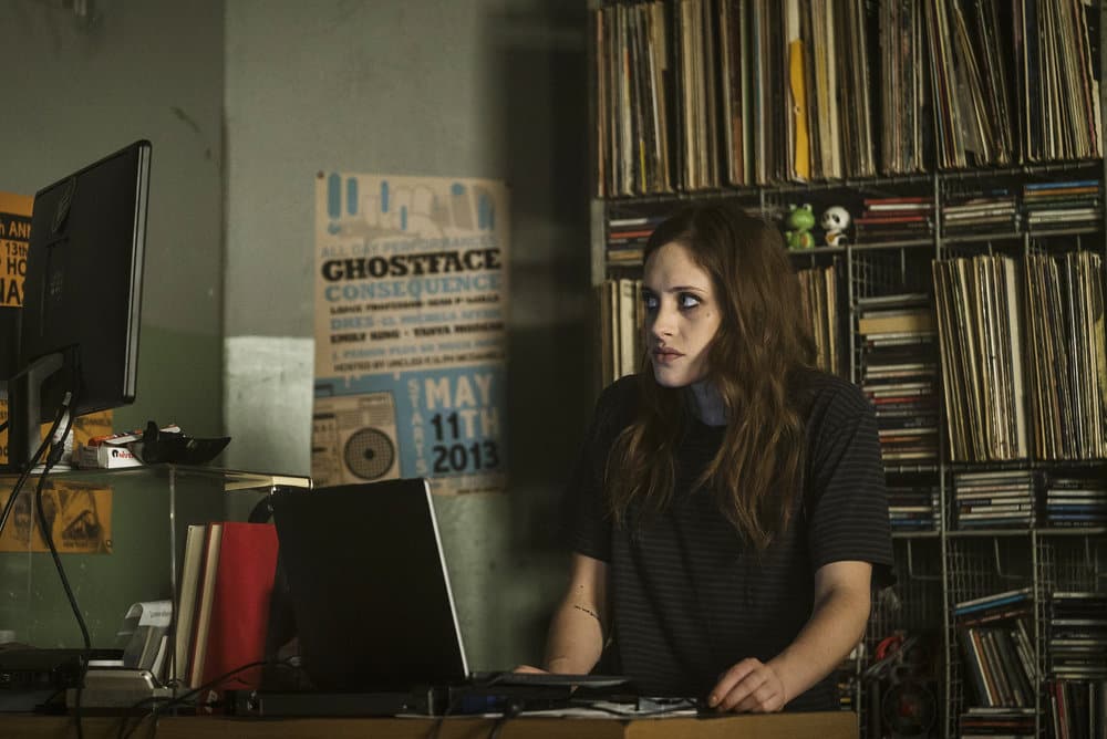 Mr Robot season 2 finale synopsis out: What is next in store for Elliot,  Angela and Darlene?