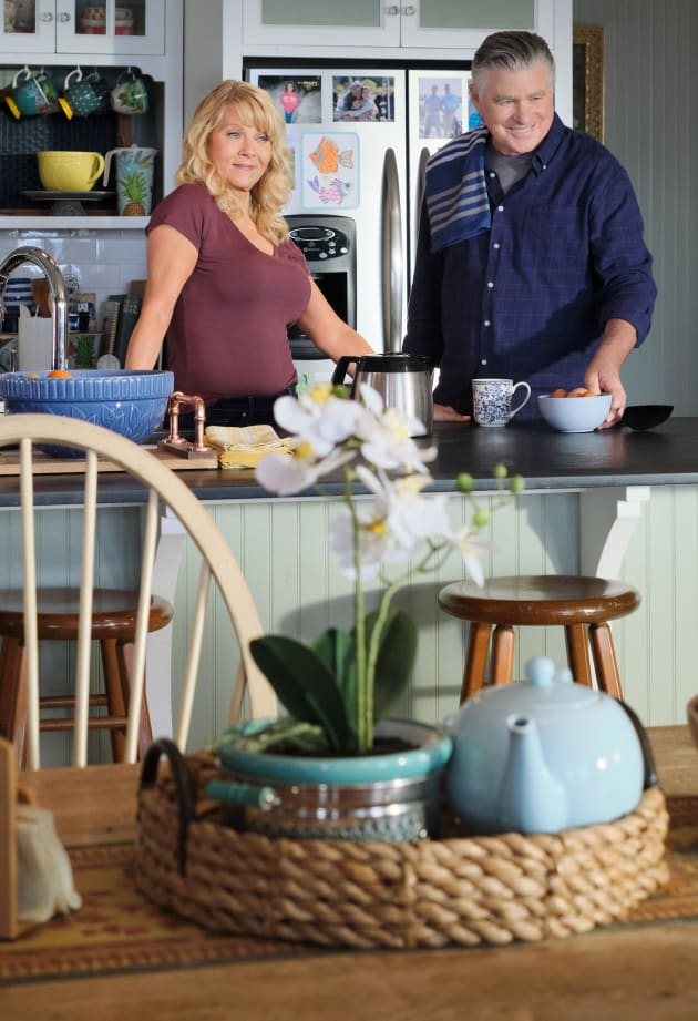 In it for the Long Haul - Chesapeake Shores Season 6 Episode 8