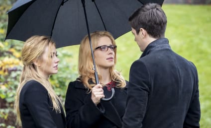 Arrow Series Finale Photos: Felicity Returns for Oliver's Funeral!