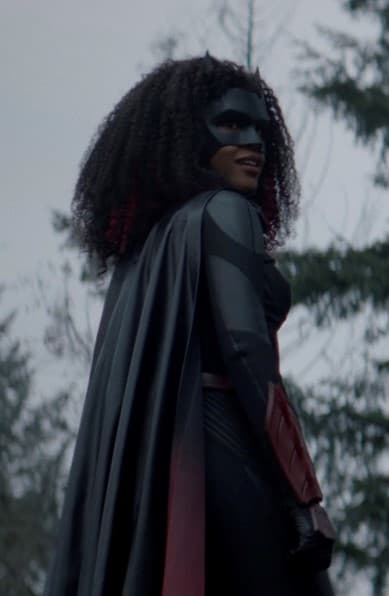 On the Island Vertical - Batwoman Season 2 Episode 8