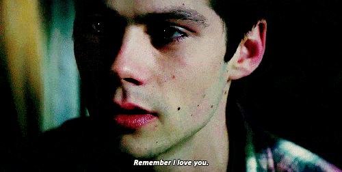 Stiles tells Lydia he loves her before he's erased from existence - Teen Wolf