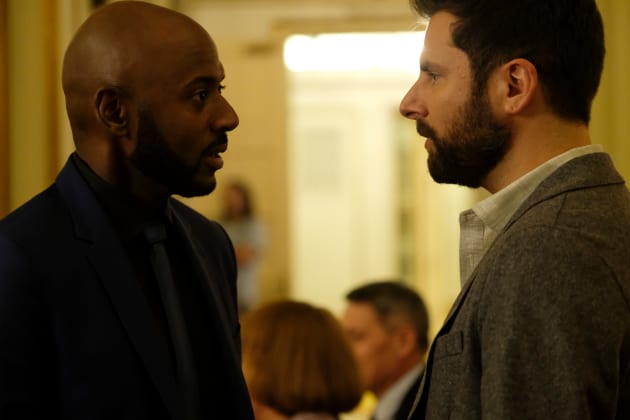 Checking in on a Friend - A Million Little Things Season 1 Episode 2