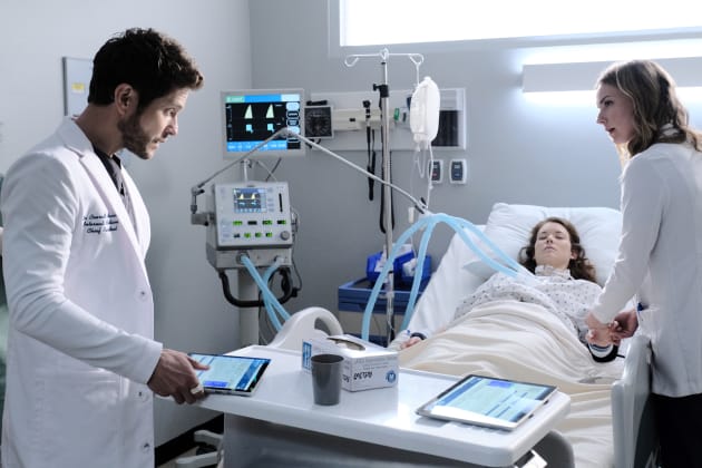 CoNic on the Case - The Resident Season 3 Episode 16