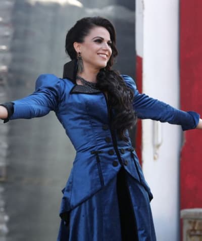 The Evil Queen - Once Upon a Time Season 6 Episode 3
