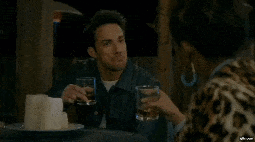 Kyle and Maria - Roswell, New Mexico Season 1 Episode 7