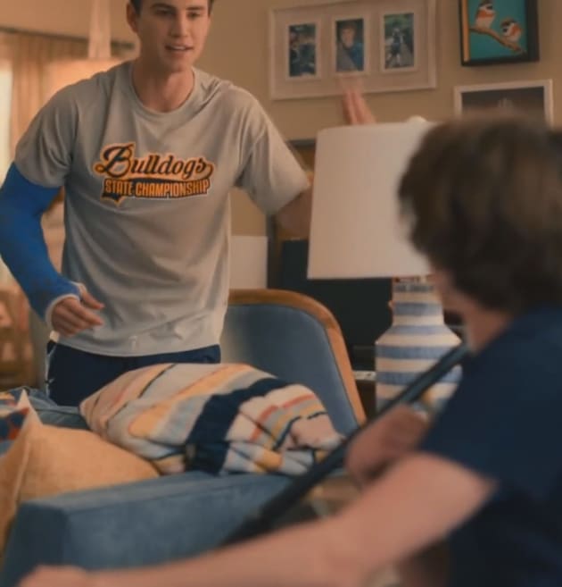 Tyler confronts Kyle - Sweet Magnolias Season 2 Episode 3