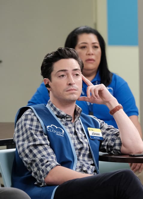 Gadgets - Superstore Season 5 Episode 3