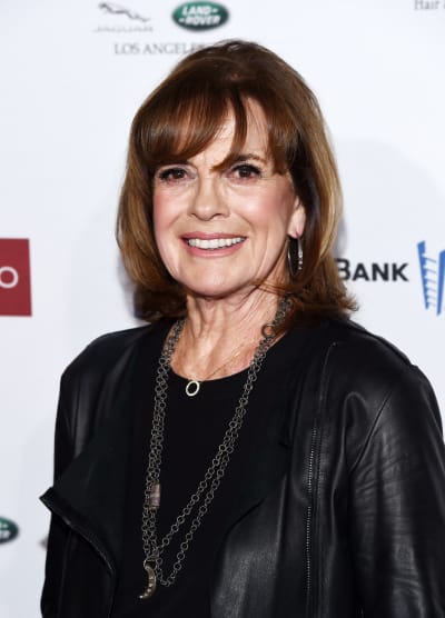 Linda Gray arrives at a cocktail reception benefiting The Elizabeth Taylor AIDS Foundation