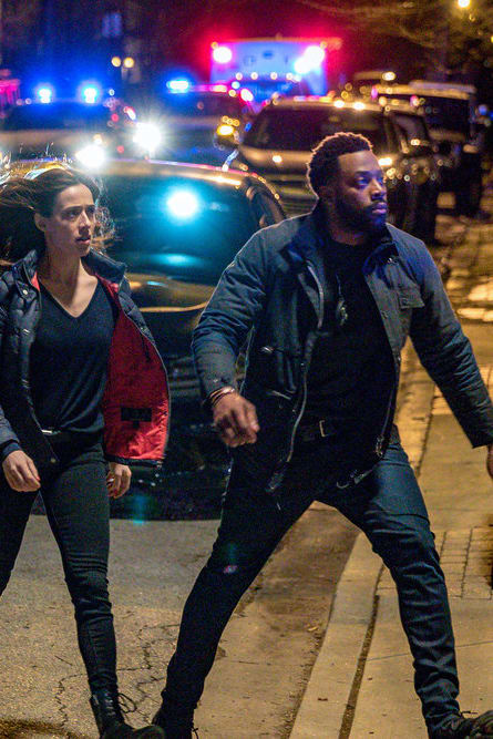 Chicago pd season 6 new arrivals episode 22 watch online
