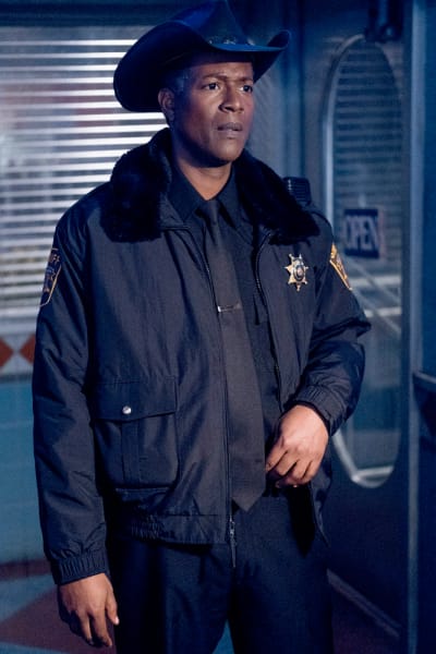 Sheriff Mike Looks Confused - Resident Alien Season 1 Episode 8