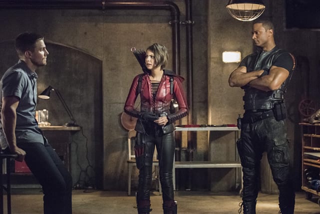 Arrow season 4 best sale episode 1 online