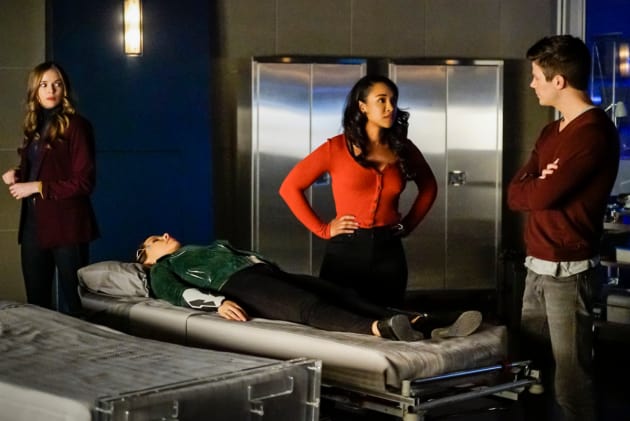 The Flash Season 5 Episode 12 Review: Memorabilia - TV Fanatic