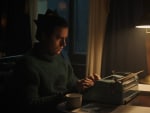 Betty Asks For Help - Riverdale