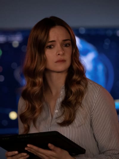 Caitlin - The Flash Season 7 Episode 5