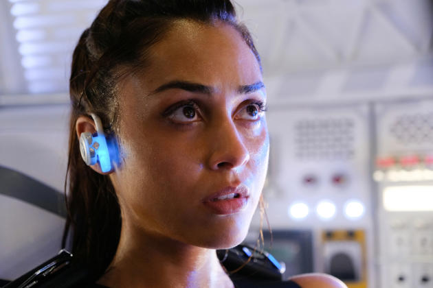 Raven – The 100 Season 4 Episode 6 - TV Fanatic