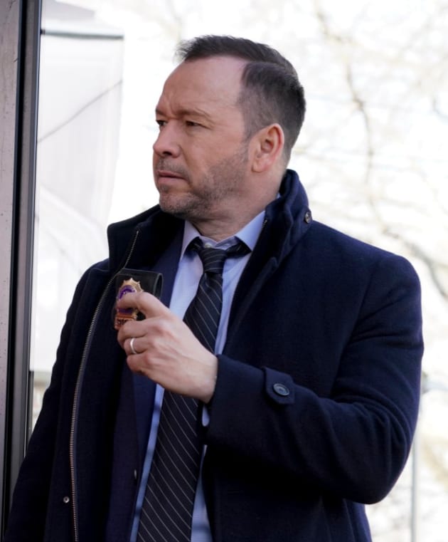 Danny With His Badge - Blue Bloods Season 9 Episode 15