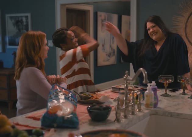 Hi-fives - Sweet Magnolias Season 2 Episode 6
