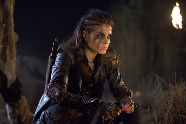 Octavia's Game Face - The 100 Season 2 Episode 14