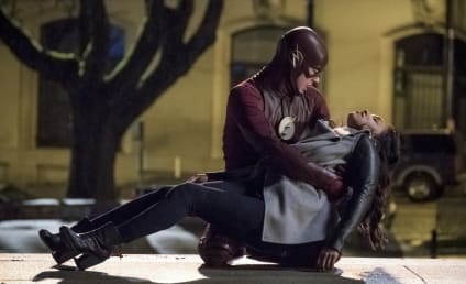 The Flash Photos: What's Barry's Next Move?