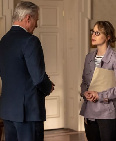 Supergirl Season 4 Episode 20 Review Will The Real Miss