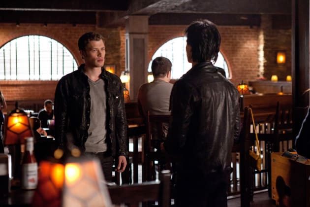 Klaus vs. Damon